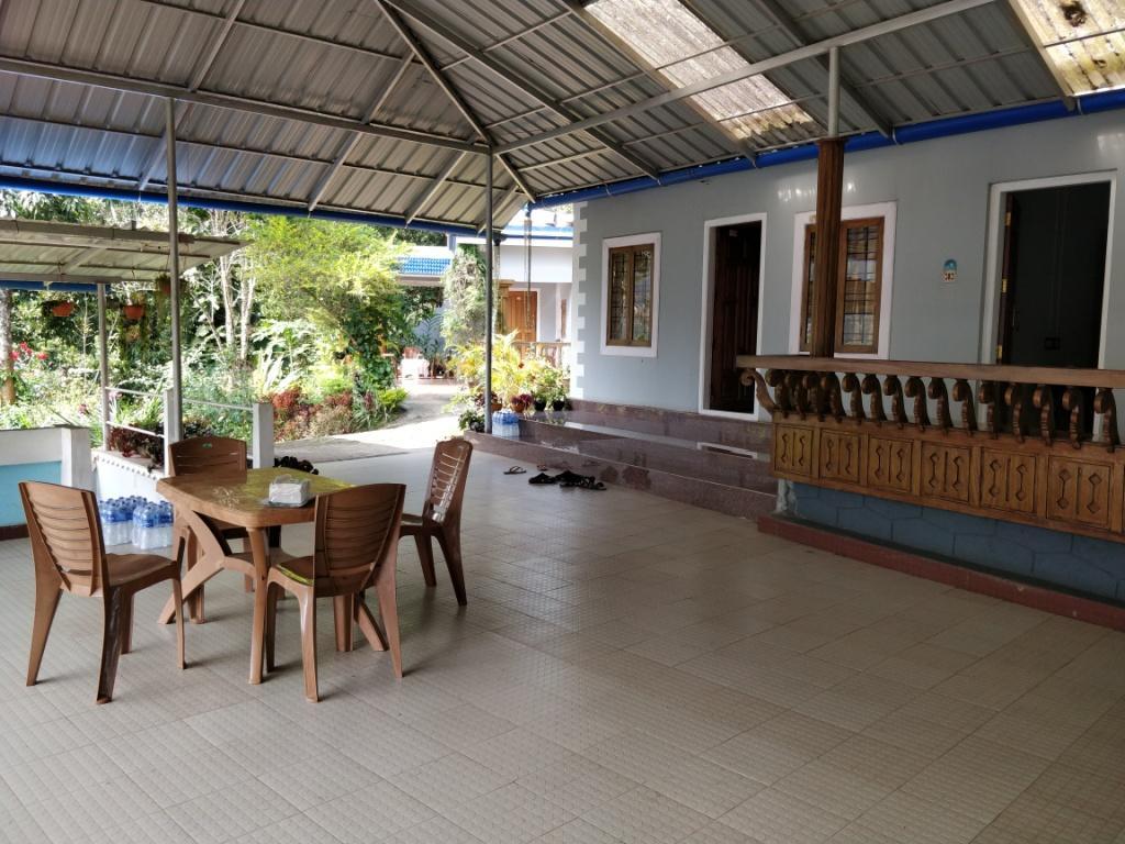 מונאר River View Inn מראה חיצוני תמונה