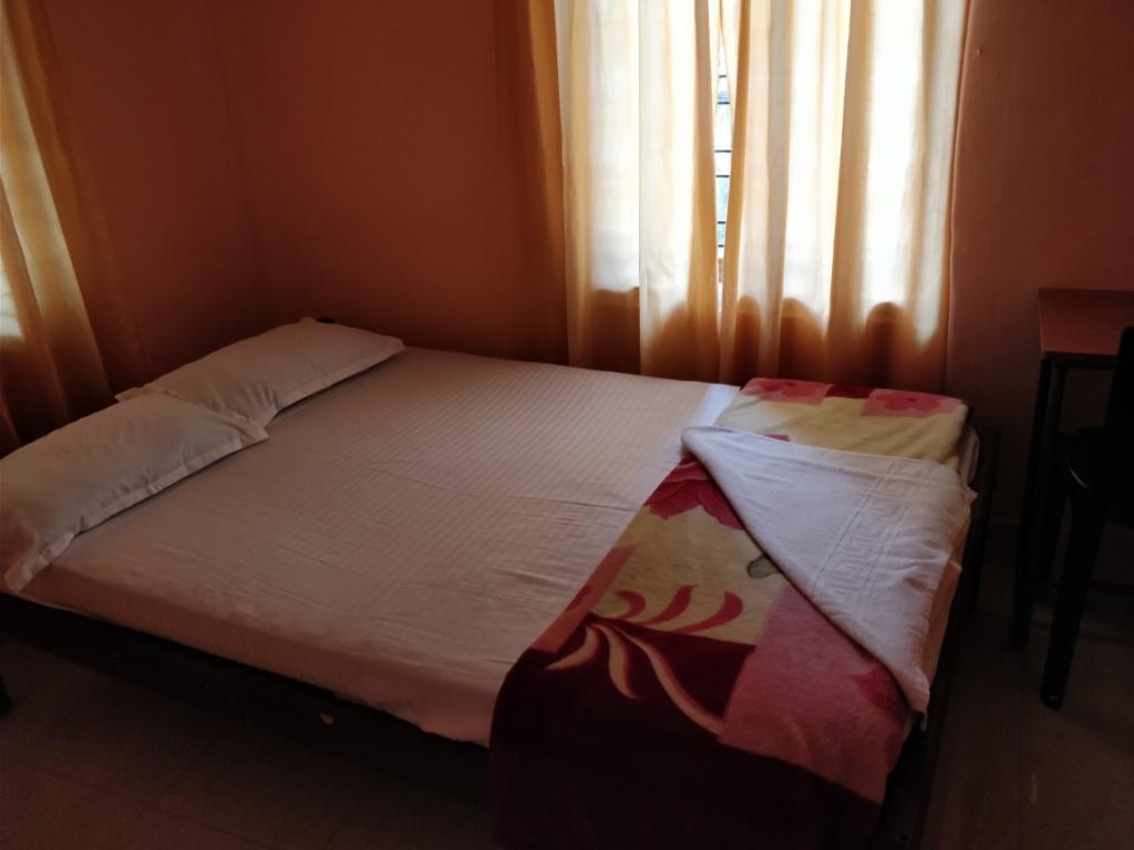 מונאר River View Inn מראה חיצוני תמונה