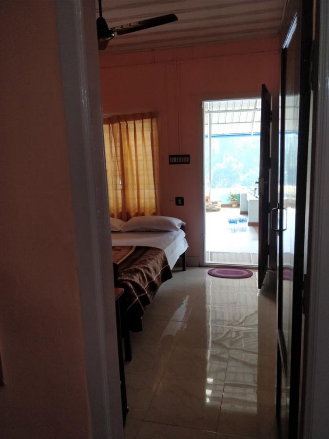 מונאר River View Inn מראה חיצוני תמונה